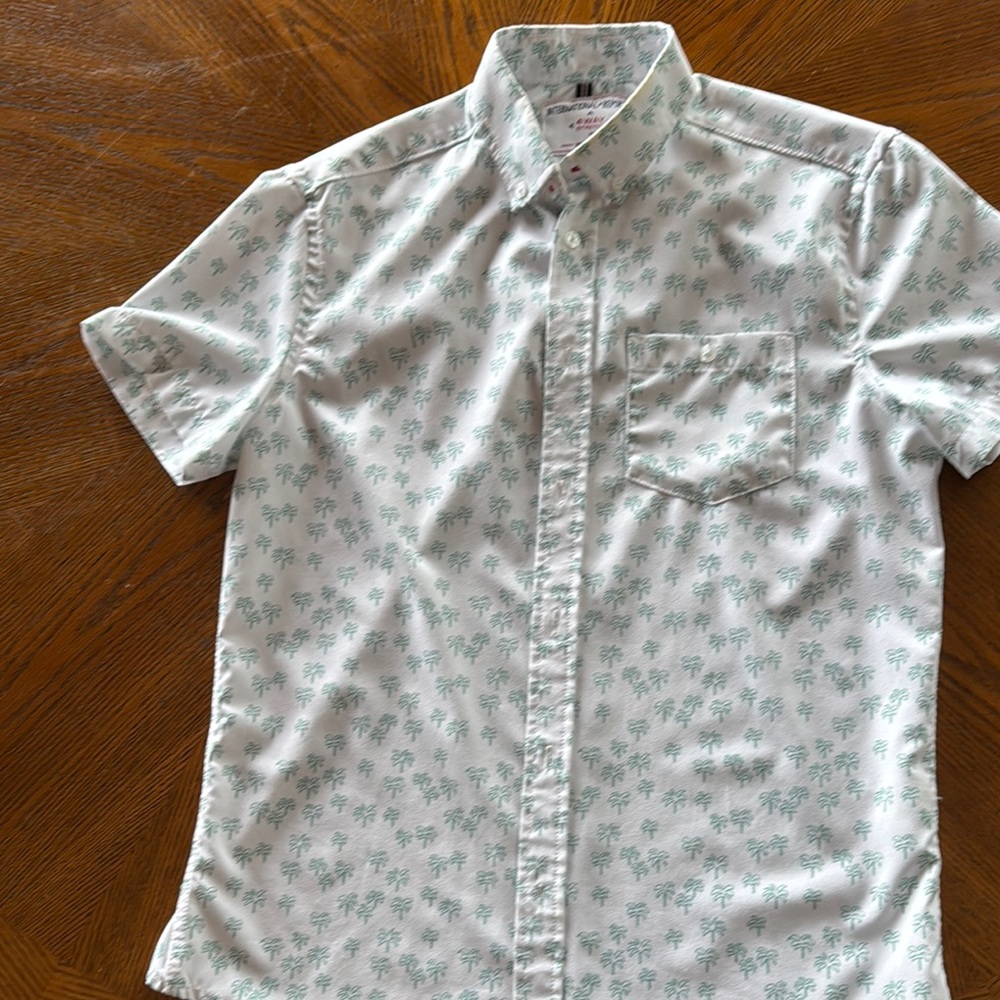 Men's White and Green Patterned Shirt
